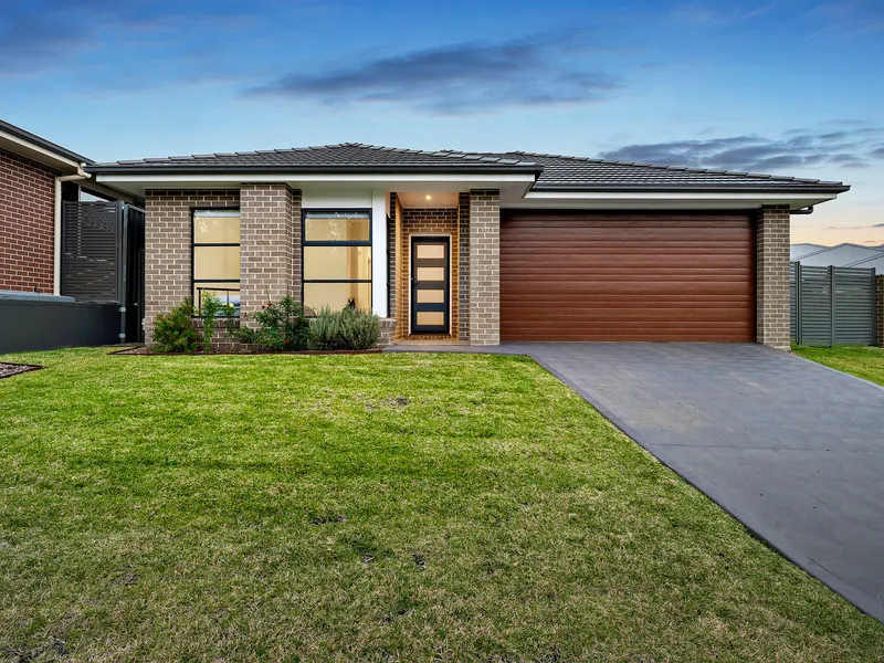 Escape into Contemporary Family Comfort