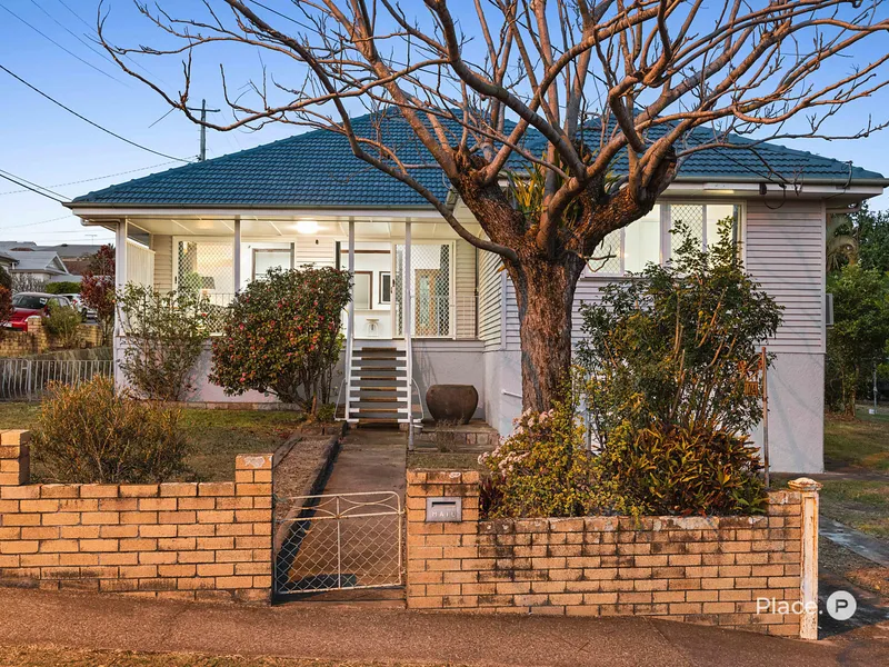 Brilliant three-bedroom home on prime 647sqm corner allotment
