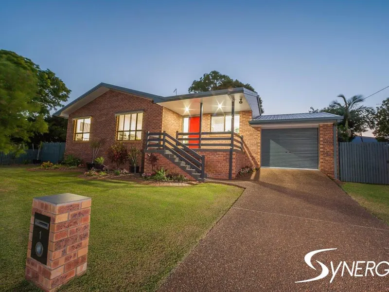 LARGE MODERN FAMILY HOME 5 BEDROOM, 2 BATHROOM, IN SOUGHT AFTER AVOCA! 
