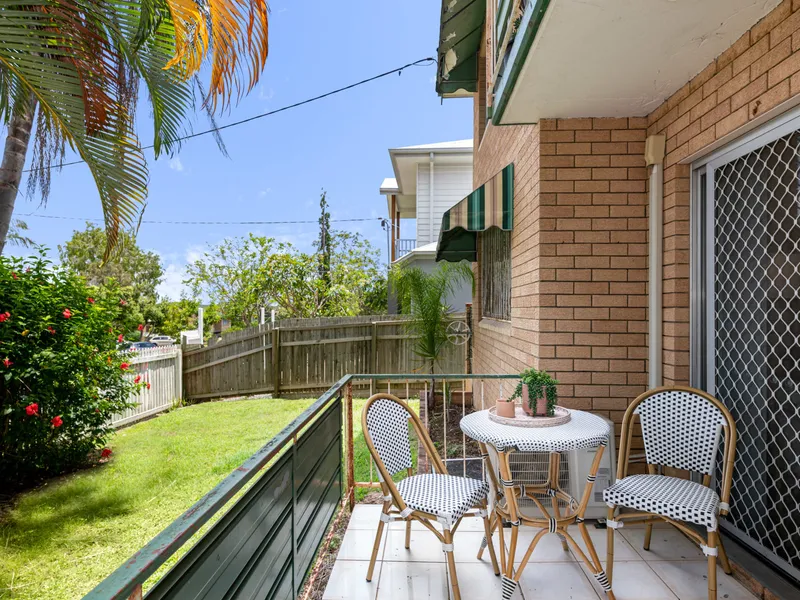 SPACIOUS, QUIET AND CLOSE TO EVERYTHING