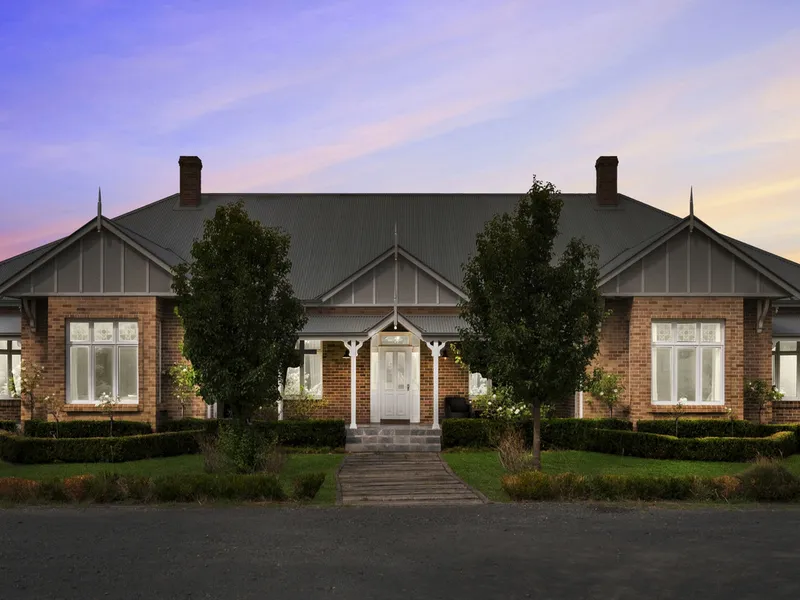 Classic Elegance with magnificent surrounds