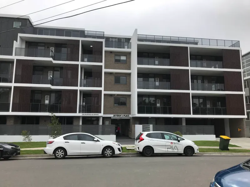 Near New Luxury 1 Bedroom
