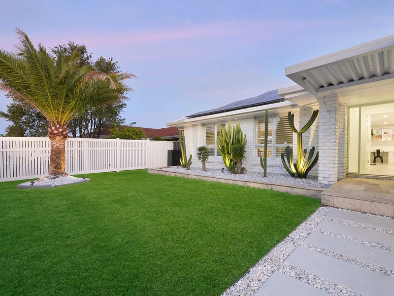 Stunning Dual Living Family Home in Burleigh Waters