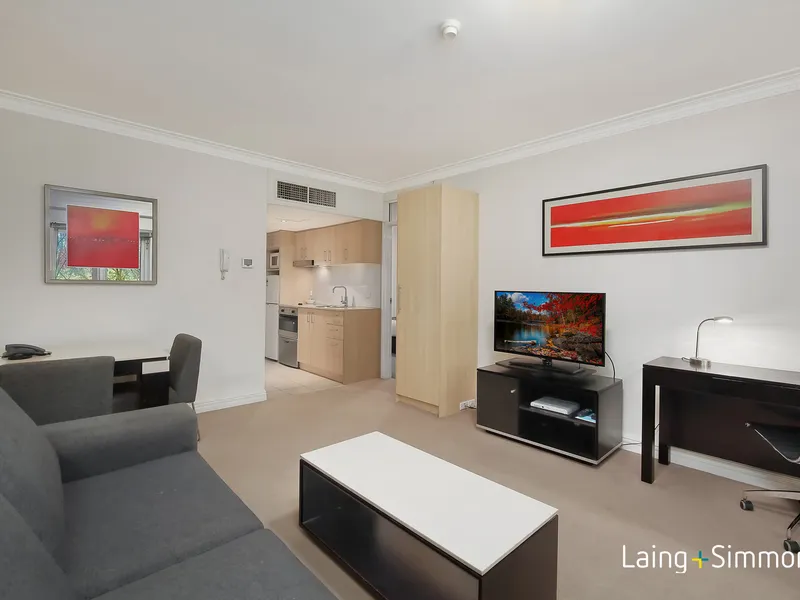 One Bedroom Apartment In A Convenient Location 