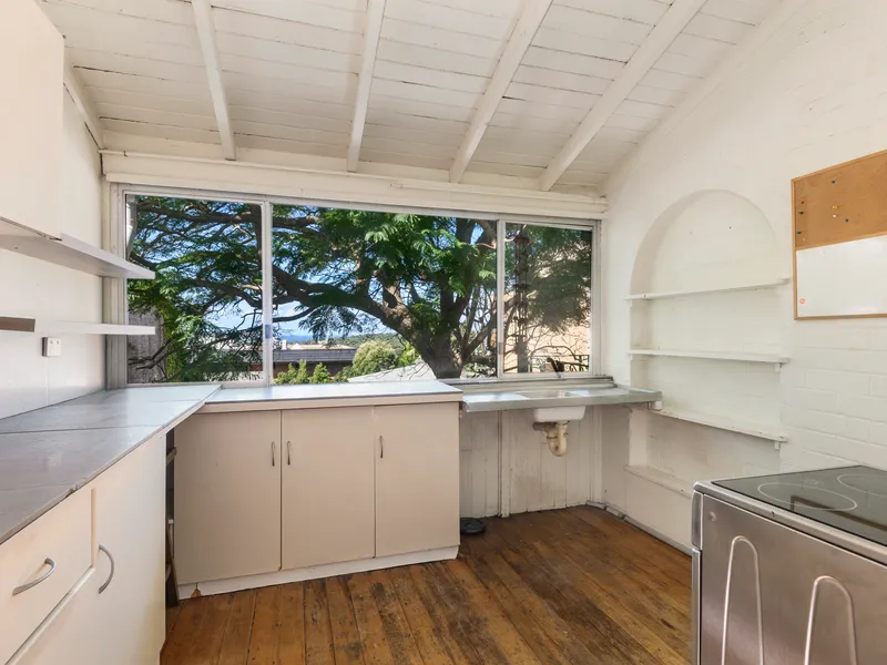 LIFESTYLE OF CONVENIENCE - MOSMAN APARTMENT - OPEN FOR INSPECTION SATURDAY 10TH APRIL 10:30-10:45AM