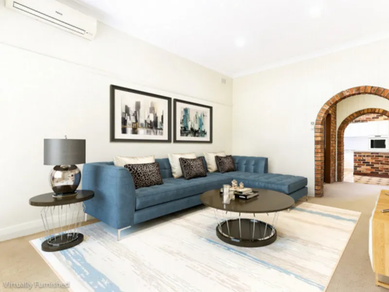 Three-bedroom contemporary full brick home