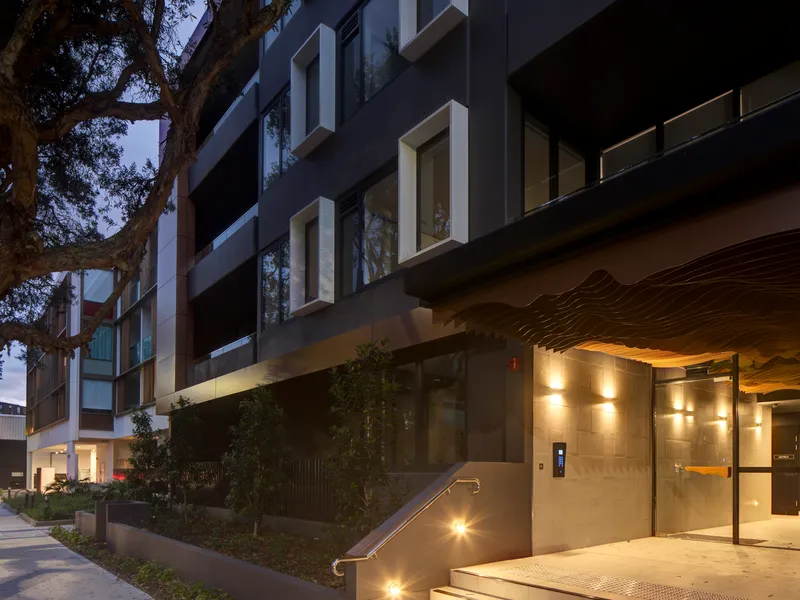 Stunning New 1-Bedroom Apartment With Timeless Finishes From $742k