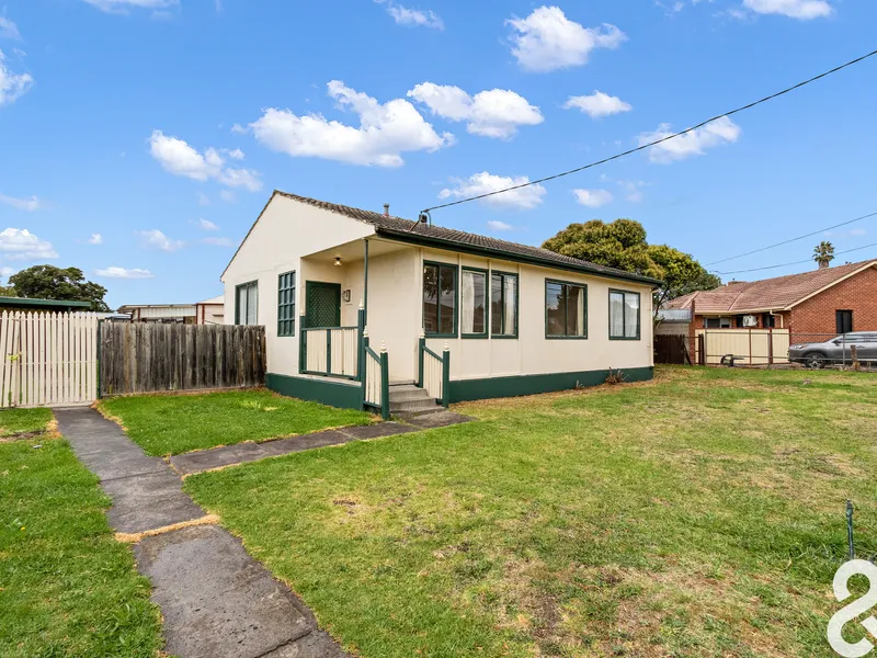 Ideal First Home Or Investment On 621m2 (Approx)