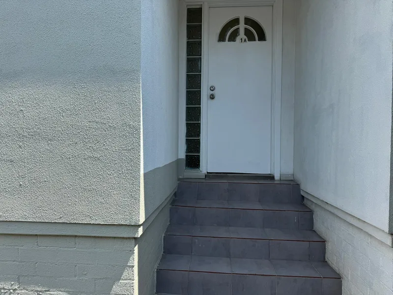 3 Bedrooms Granny Flat in CECIL HILLS