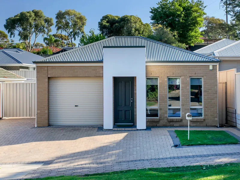 A fresh & easy family find amongst the valley’s park & playground freedom…
