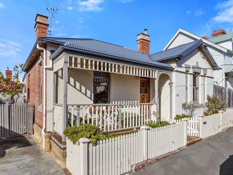 Restored & Extensively Renovated 1910 Cottage in the Heart of North Hobart