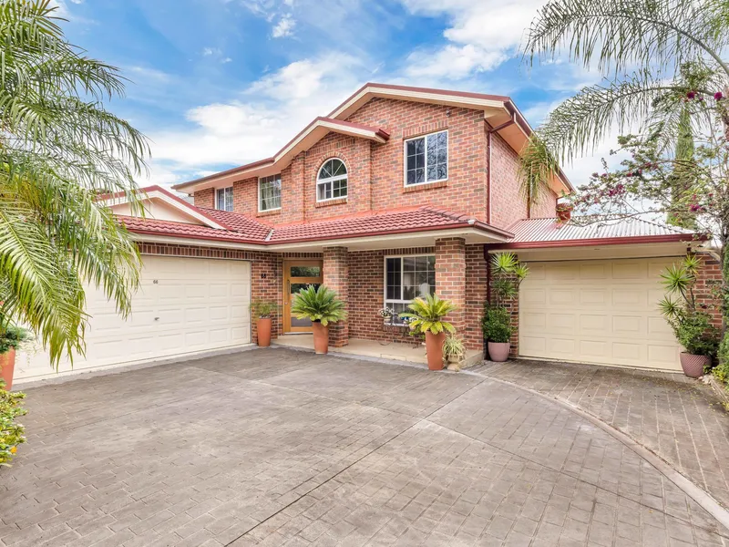 Quiet, Spacious & Classy Family Home!