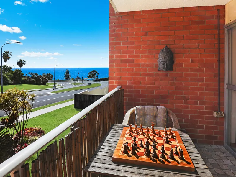 Prime Mooloolaba 2 Bedroom Unit with Ocean Views