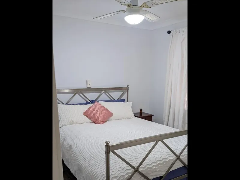 Modern Family Home - Walking Distance to Beach