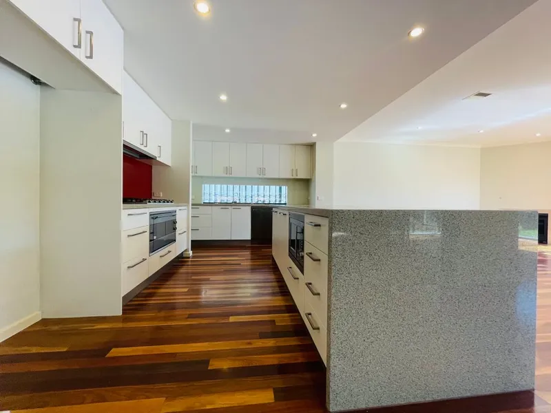 The Perfect Paradise Awaits You | HODGES CAULFIELD DESCRIPTION: