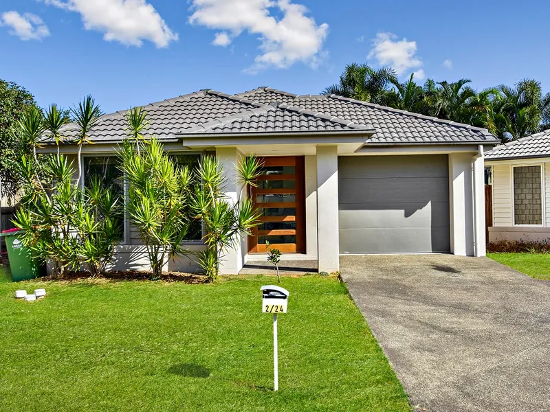 7 year old, 4 bedroom house in great location