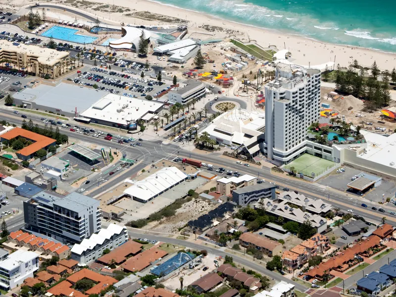 INVEST REDEVELOPMENT 2,023SQM Sea Views. Zoned MIXED USE 8-12 Stories. 40sqm frontage. VALUABLE Existing Metropolitan BEACH LOCATION. +Holding Income 