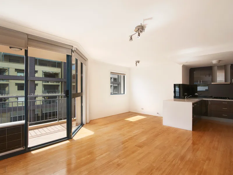 Village Setting In A Prime Lifestyle Location