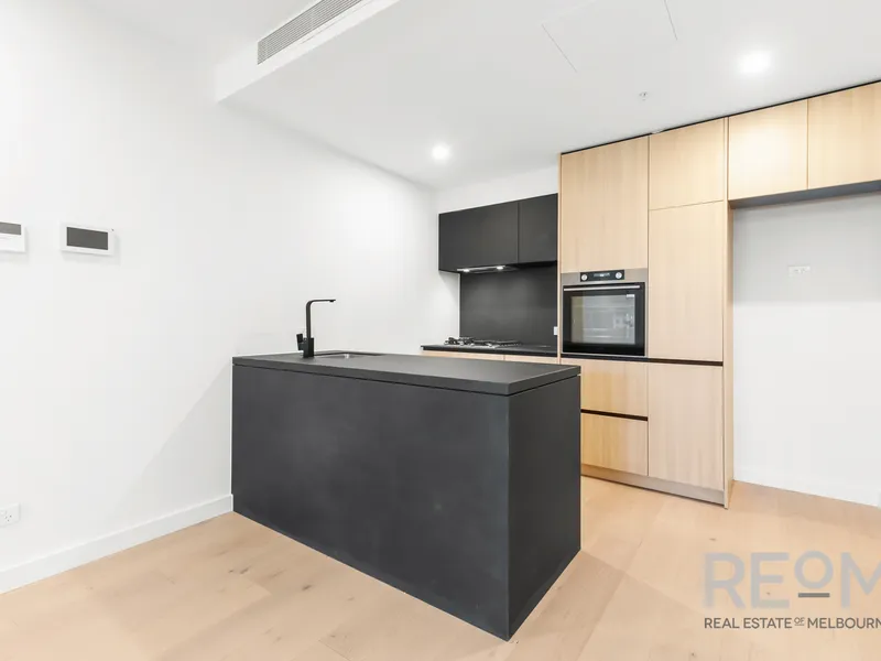 Brand New 2 Bedroom Apartment with East Orientation