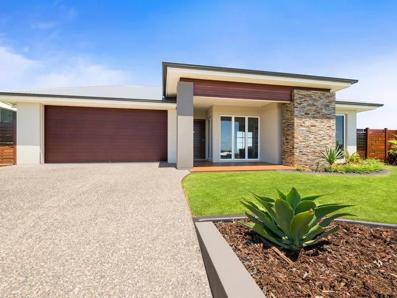 Live The Life Of Luxury!