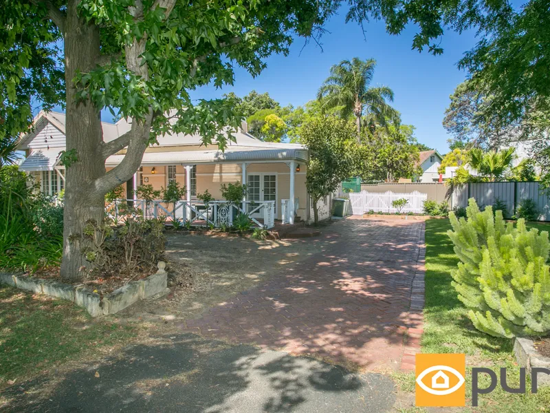 CHARMING FAMILY HOME