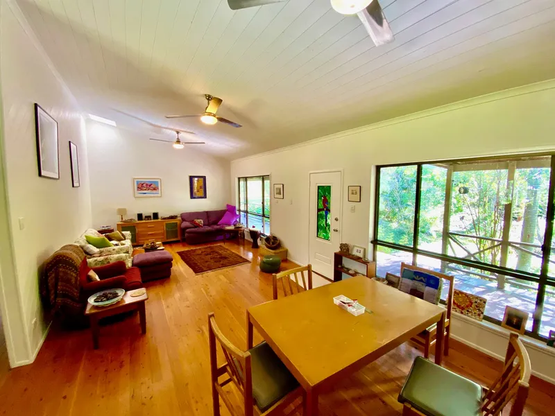 The Ultimate Captain Creek Retreat & Homestead