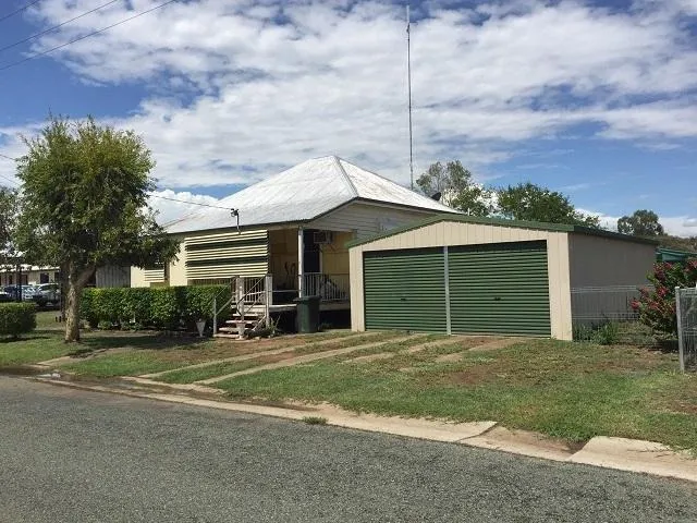 15 Railway Avenue Wowan QLD 4702.