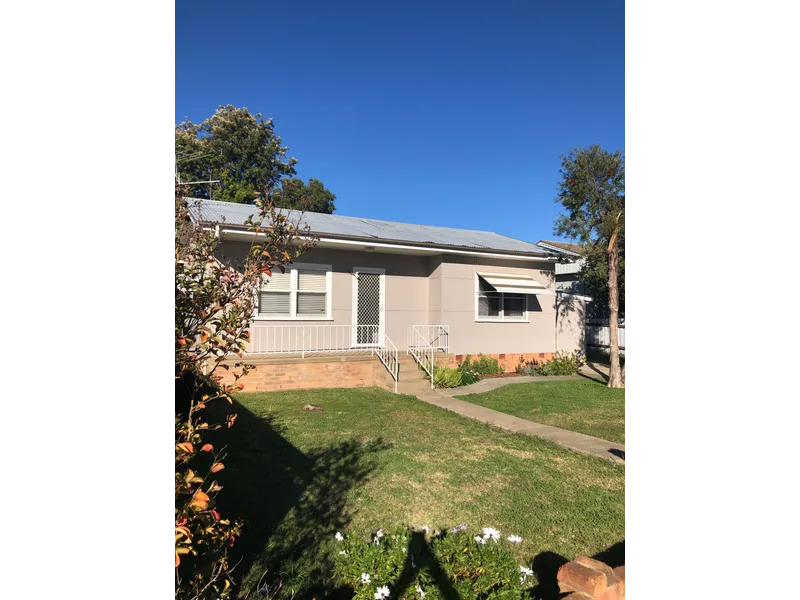 Cute two bedroom home in South Tamworth