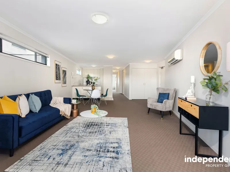 Conveniently located, oversized 2 bed unit, vacant & ready to move into now - Buyers Price Guide: From $340,000