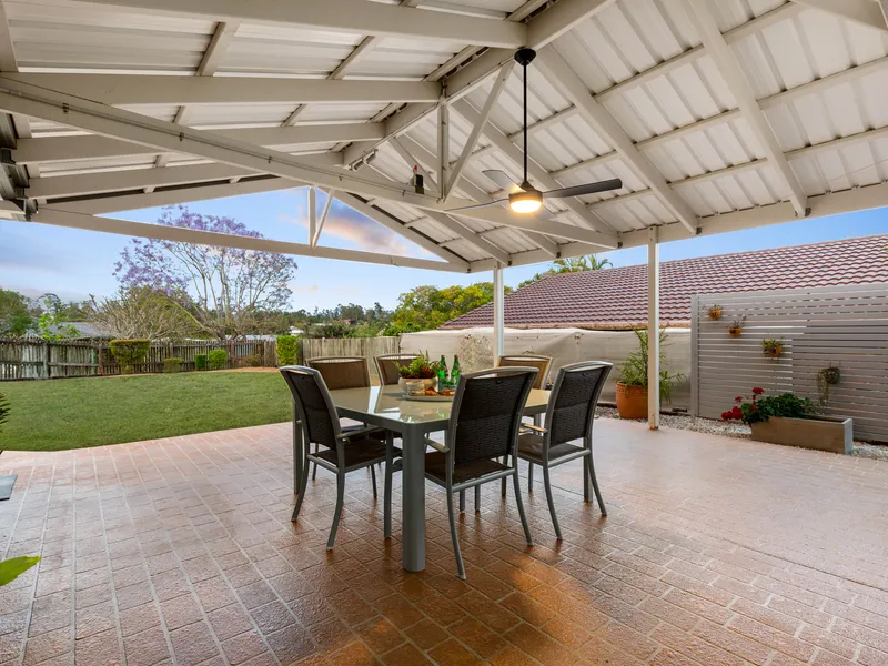 A Much Loved 4 Bedroom Brick Home In Ferny Hills With A Bonus Man Shed