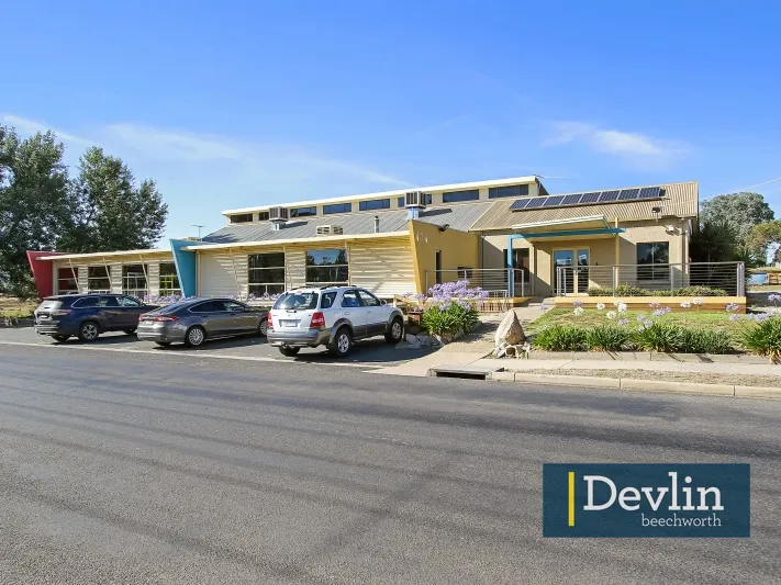 PURPOSE BUILT GYMNASIUM BUILDING WITH DEVELOPMENT POTENTIAL