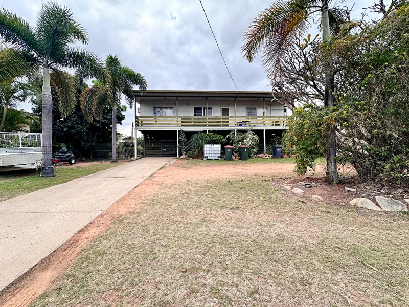 4 BEDROOM HOME IN MORNABAH!