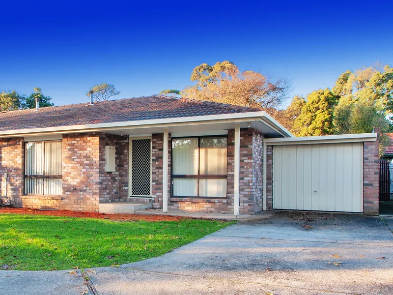 WELL PRESENTED TWO BEDROOM UNIT