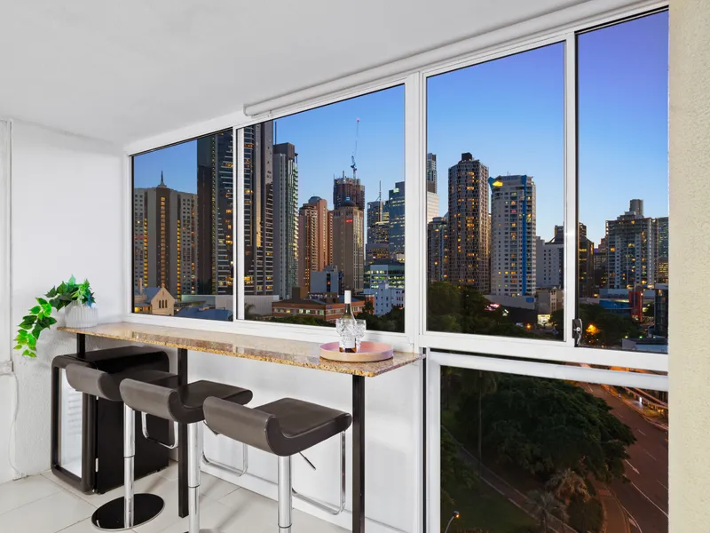 Sub-Penthouse Will Sell @ Auction or Prior SAO!!