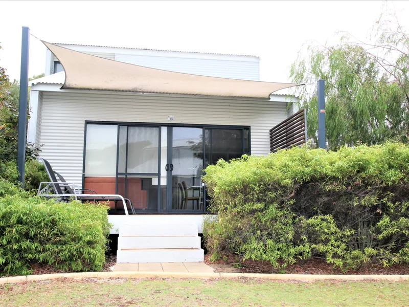 BEACH SIDE RESORT UNIT