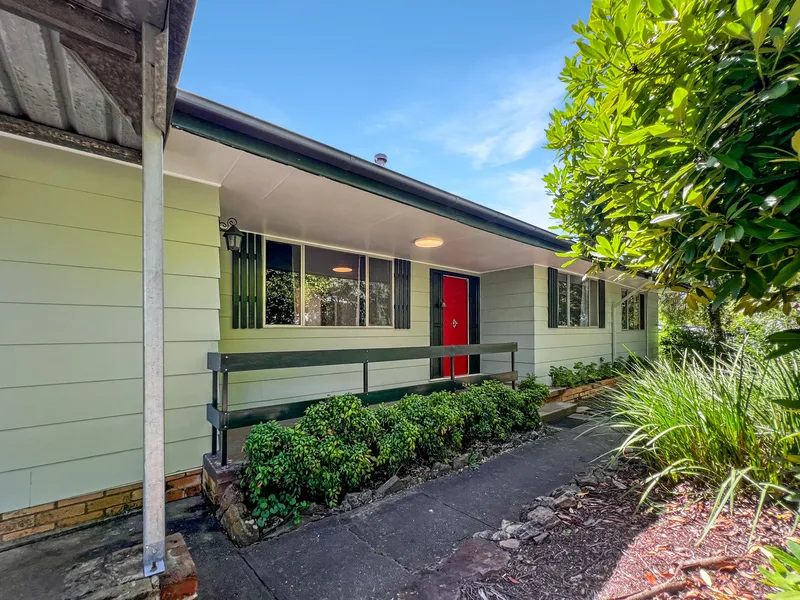 Charming Bedroom Home