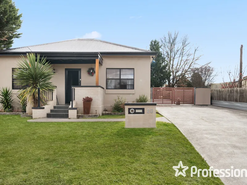 TASTEFULLY RENOVATED HOME WITH A GREAT SHED