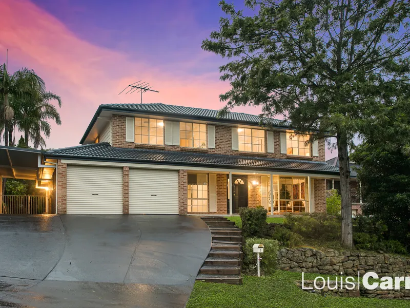 Lifestyle & Location: 5 Bed Family Home, Rear to North 923sqm Block + Murray Farm Zoning