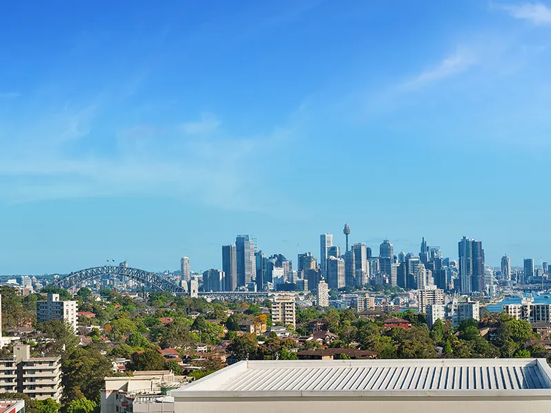 City & harbour views in a fantastic location