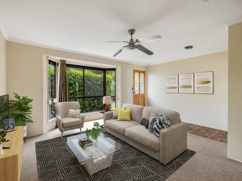 Entry Level Brick – Handy To USQ