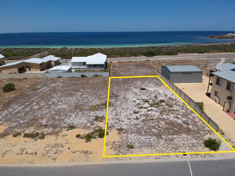 Only 200m to the beach - Ocean Views