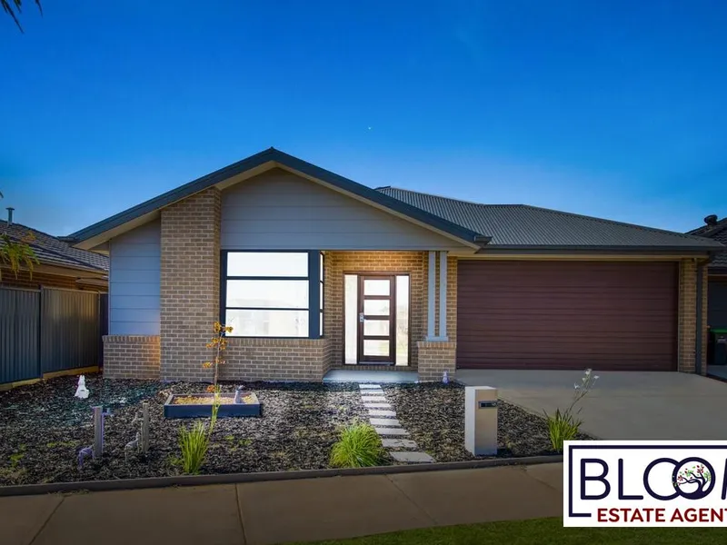 FAMILY HOME WITH LIFESTYLE, POSITION AND CONVENIENCE!!