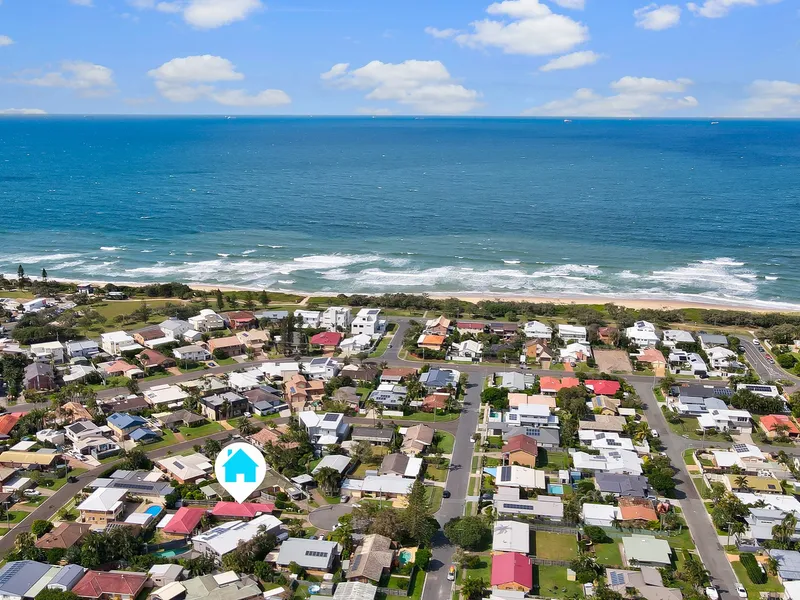 Low Set Home, Convenient Location