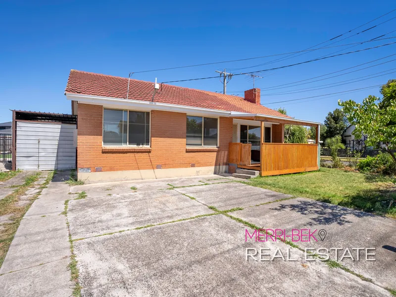 “Cozy 3-Bedroom Home in Prime Location”