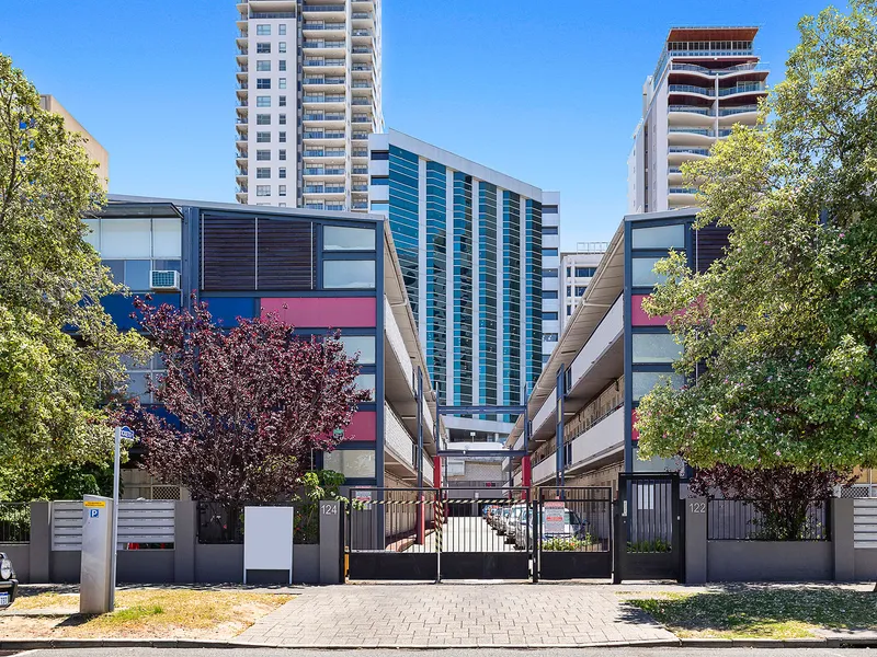 Studio Living Along Terrace Road