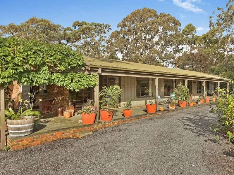 PERFECT FAMILY HOME!