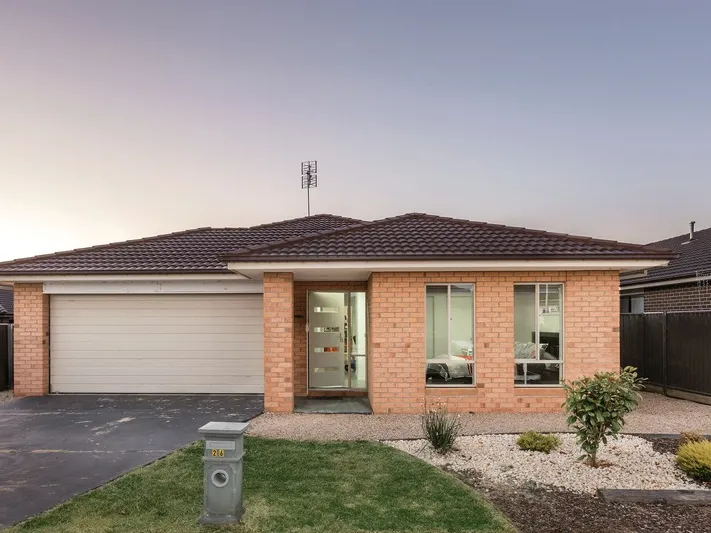 FAMILY HOME IN POPULAR LUCAS ESTATE!