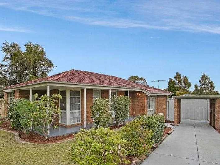 Space and style in Wantirna South