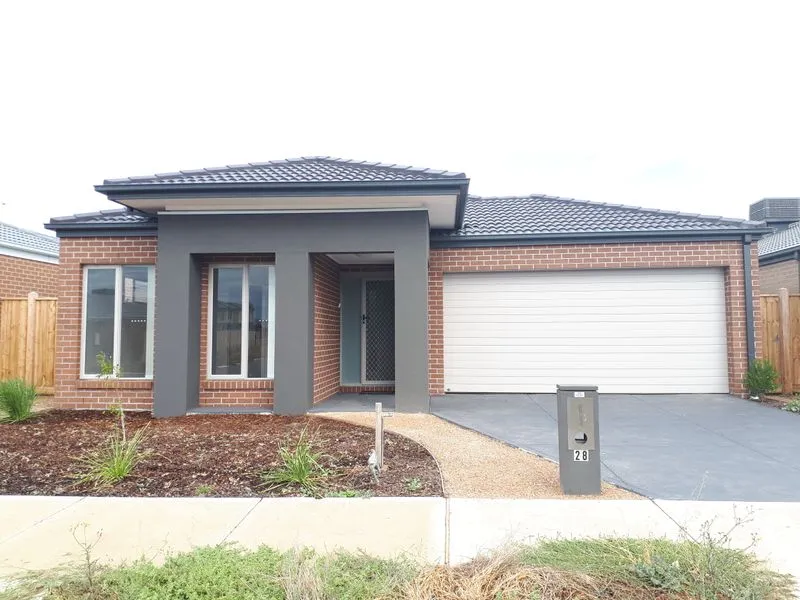Beautiful Home MINUTES FROM SCHOOLS! One of the Most Sought After Pockets of Tarneit! *** PRIVATE INSPECTIONS AVAILABLE - PHONE 0420 765 539 ***