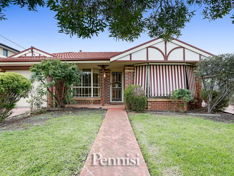 FOR LEASE BY PENNISI